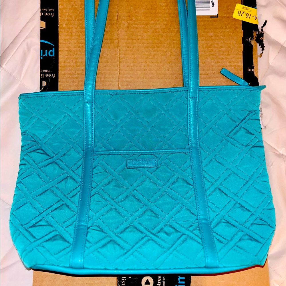 Vera Bradley tote